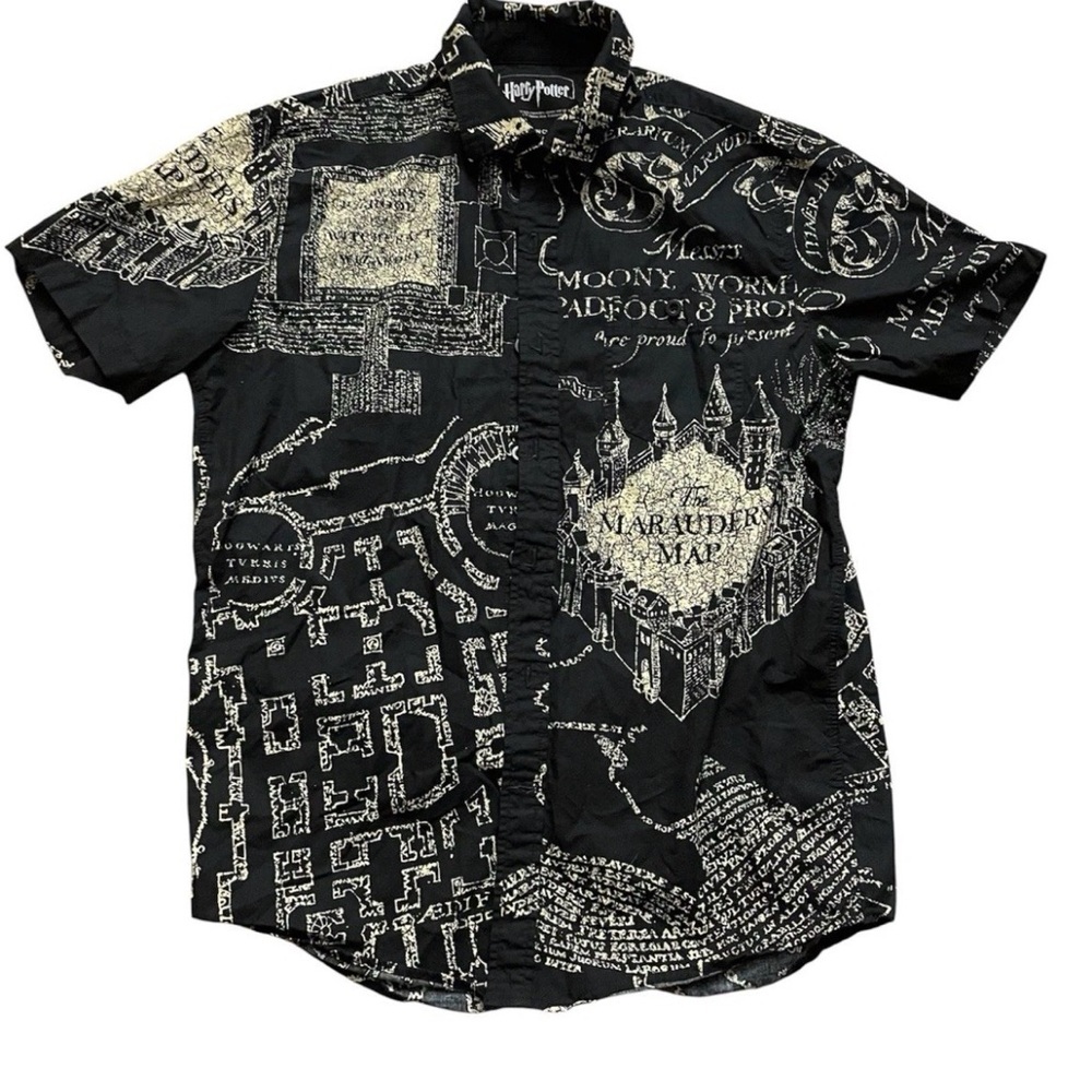 Harry Potter Marauder's Map Short-Sleeved Woven Button-Up- S